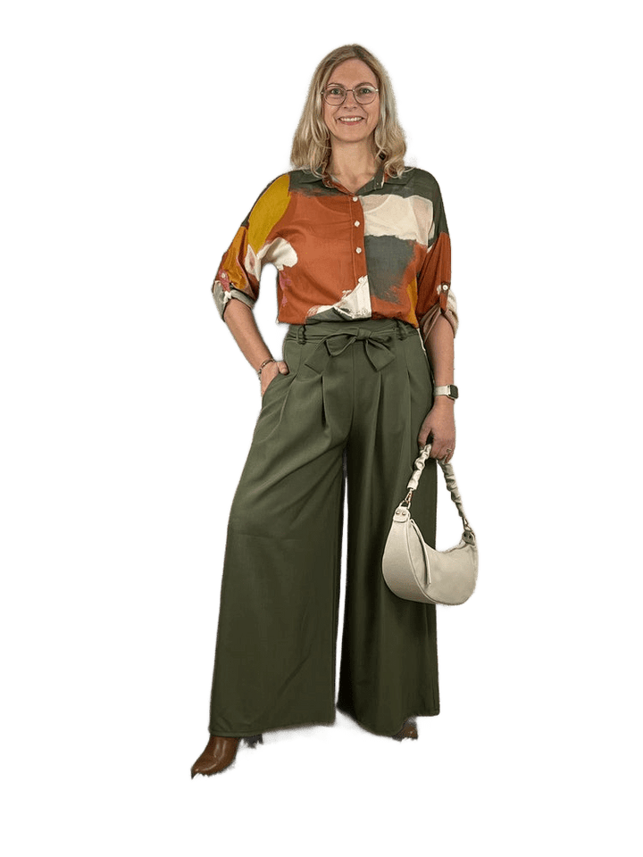 Marlenehose mit Bindegürtel und Dehnbund, khaki