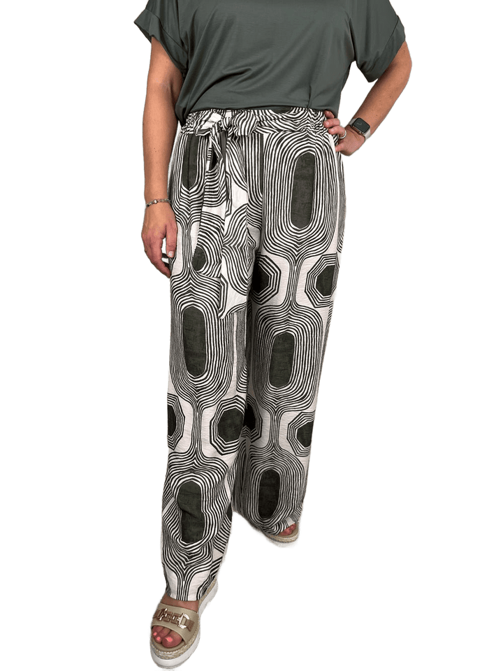 Marlenehose mit grafischem Druck