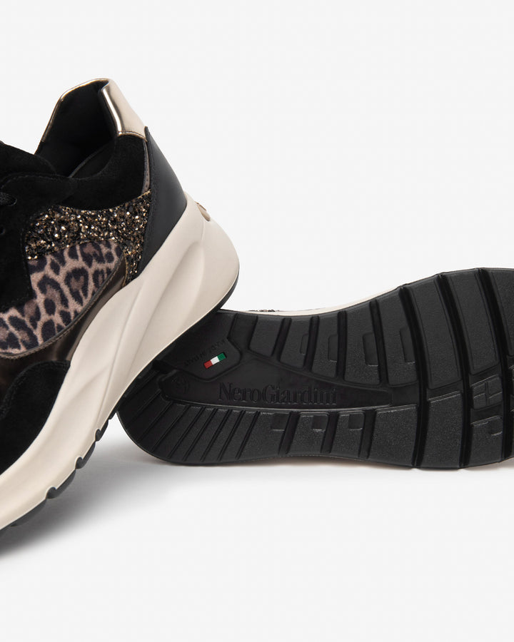 NeroGiardini Sneaker Leo mit Plateausohle, schwarz