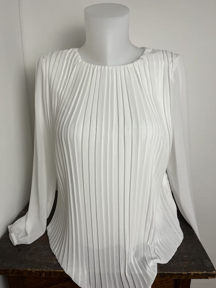 Plissee-Bluse mit Rundhalsausschnitt