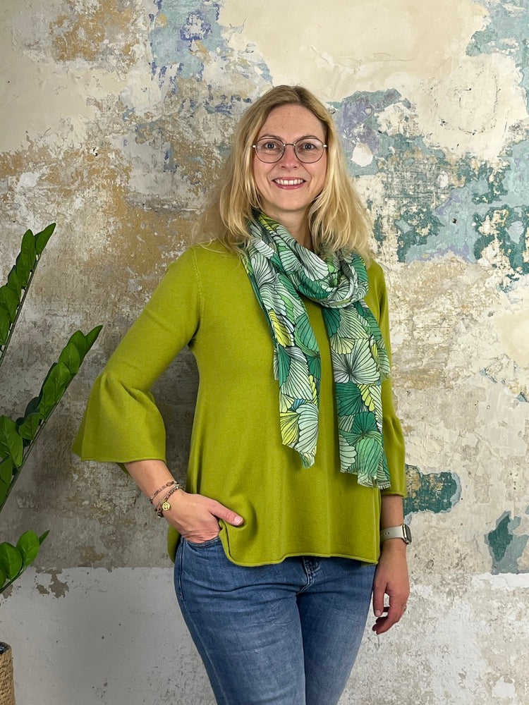 Pullover in A-Form mit Trompetenärmeln