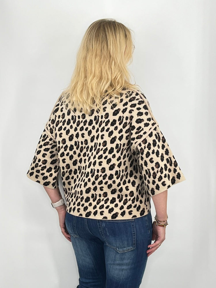 Pullover mit Leomuster, beige-schwarz