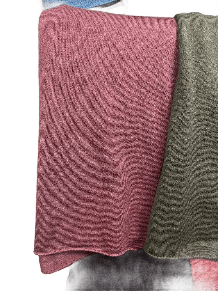 Pullover Basic mit V-Ausschnitt