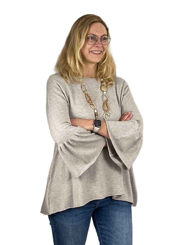 Pullover in A-Form mit Trompetenärmeln