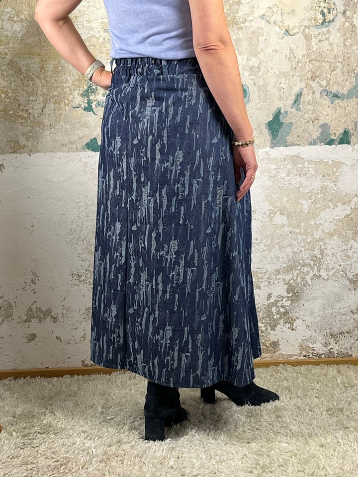 Rock in Denim-Optik Jacquard