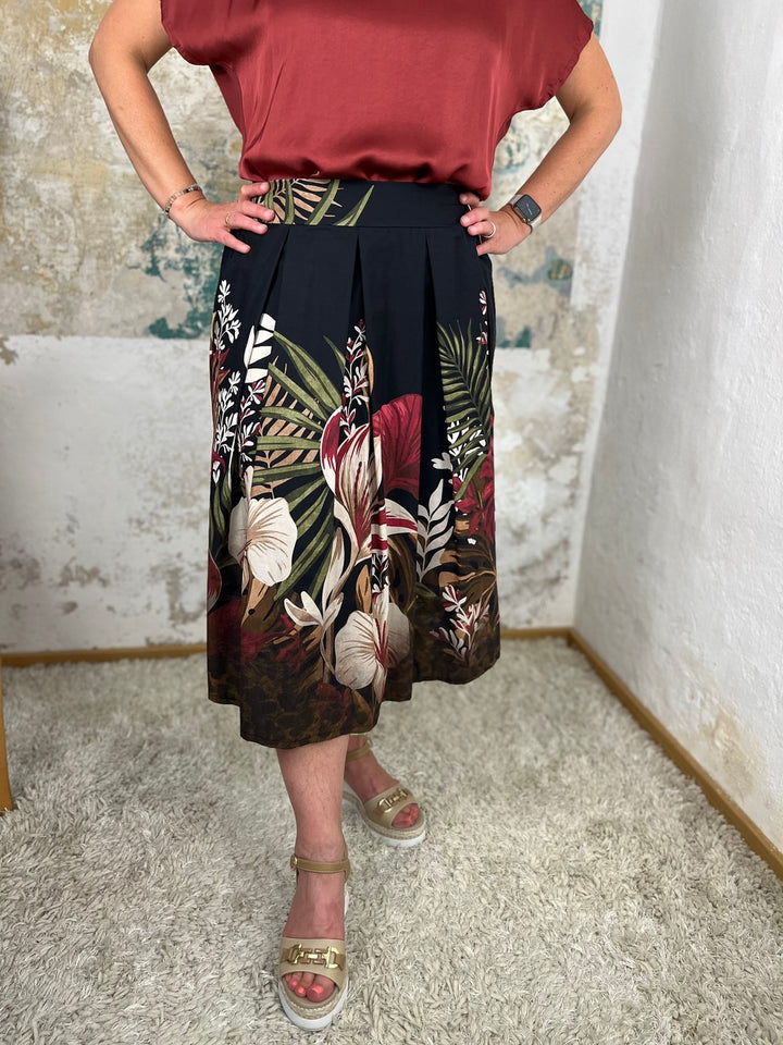 Rock mit floralem Muster, schwarz-bordeaux
