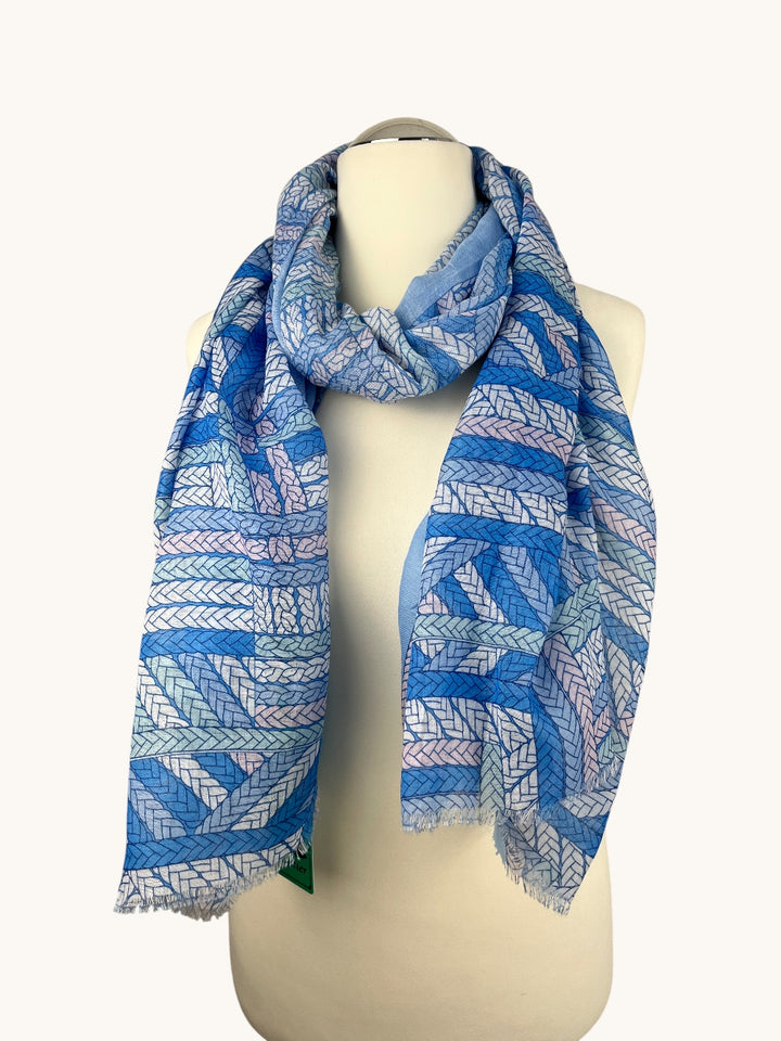 Leichter Schal aus Viskose, Flechtoptik von Bella Vita - Mode & Lifestyle