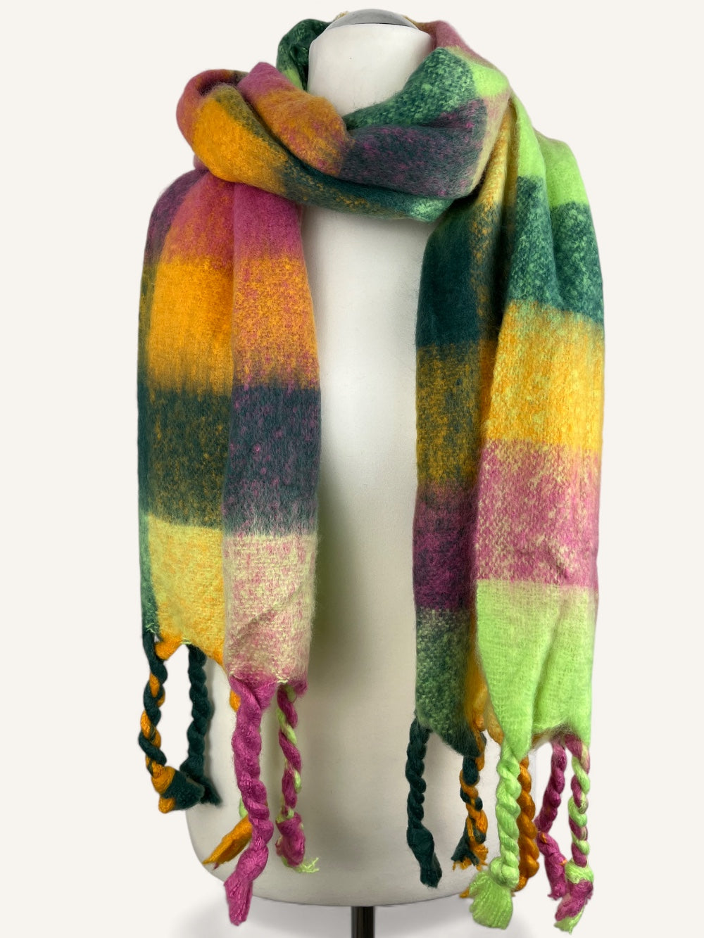 Karoschal mit Fransen, grün von Bella Vita - Mode & Lifestyle