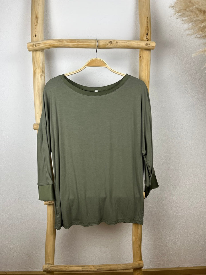 Shirt mit Satinblenden und Fledermausärmeln