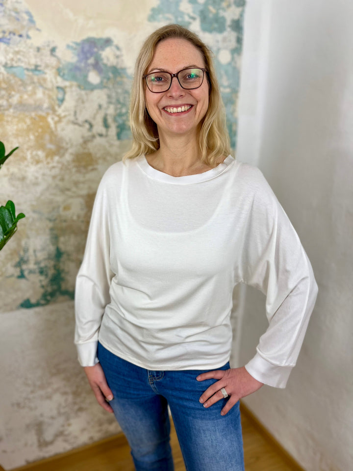 Shirt mit Satinblende und Fledermausarm