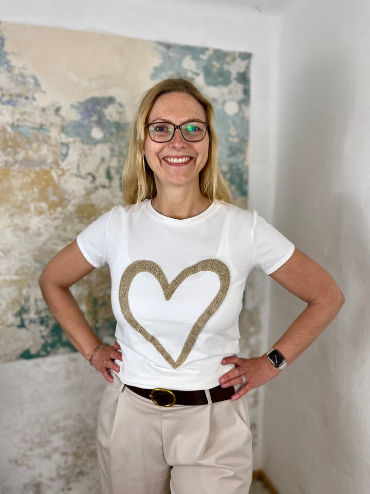 T-Shirt mit Herzapplikation