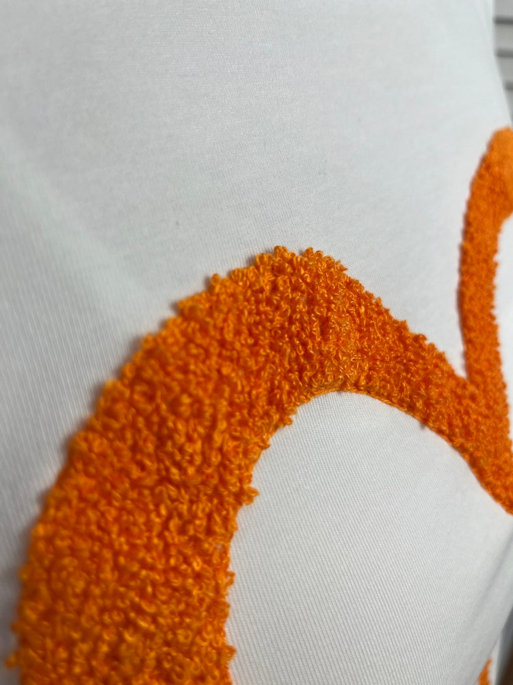 T-Shirt mit Herzapplikation