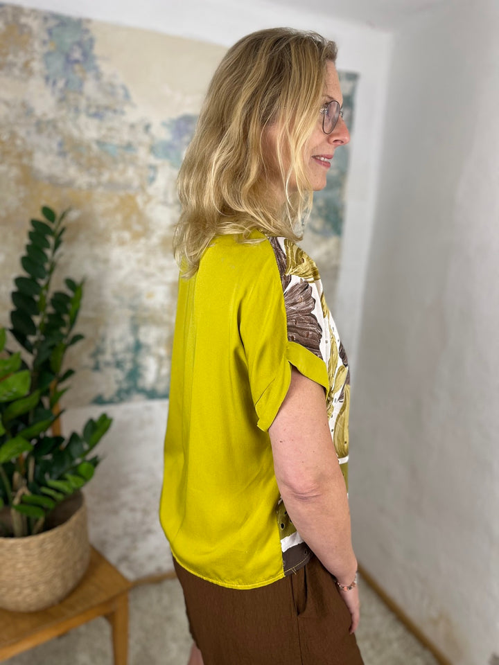 Blusenshirt mit Lochstickerei