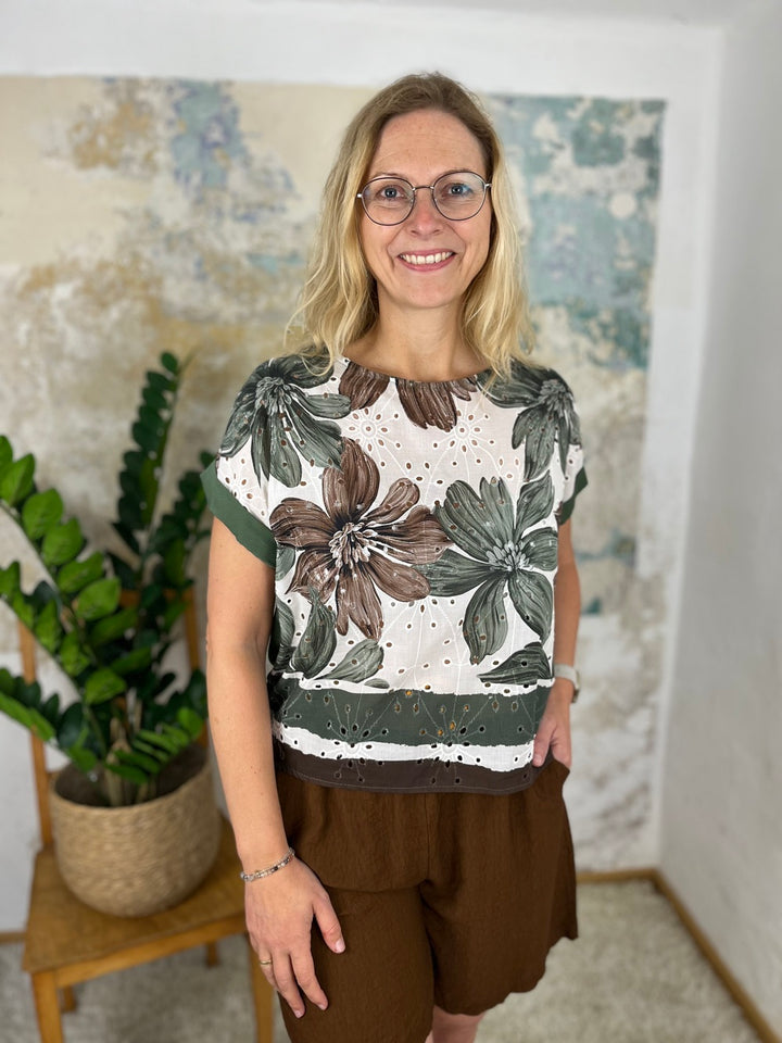 Blusenshirt mit Lochstickerei