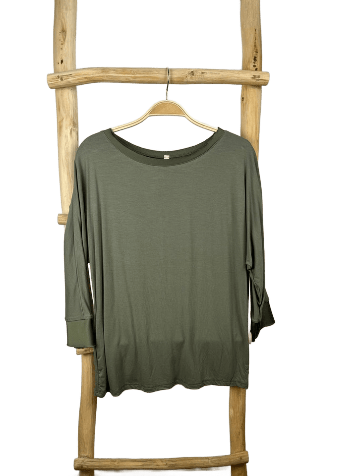 Shirt mit Satinblenden und Fledermausärmeln