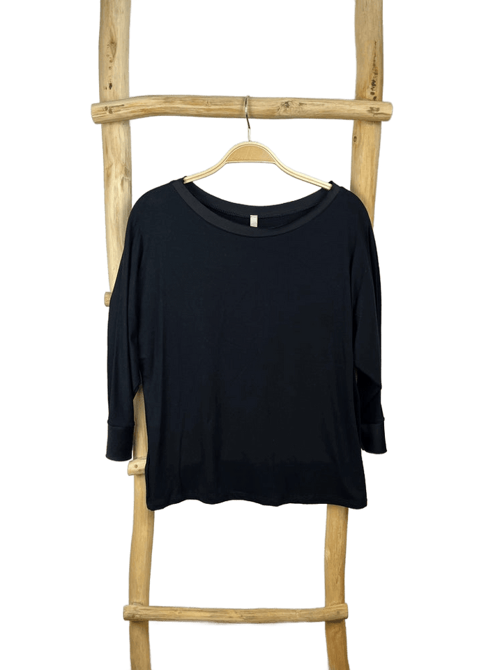 Shirt mit Satinblenden und Fledermausärmeln