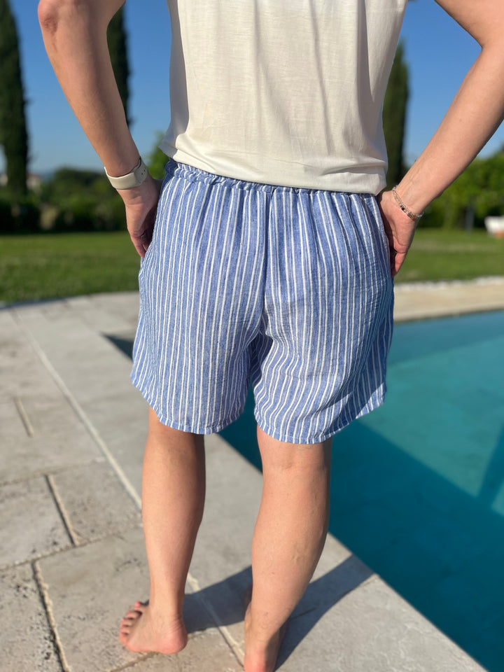 Shorts mit Streifenmuster und Neon-Print von Bella Vita - Mode &amp; Lifestyle