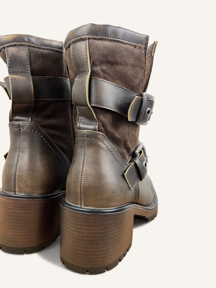 Boots mit Zierschließen, braun von Bella Vita - Mode & Lifestyle