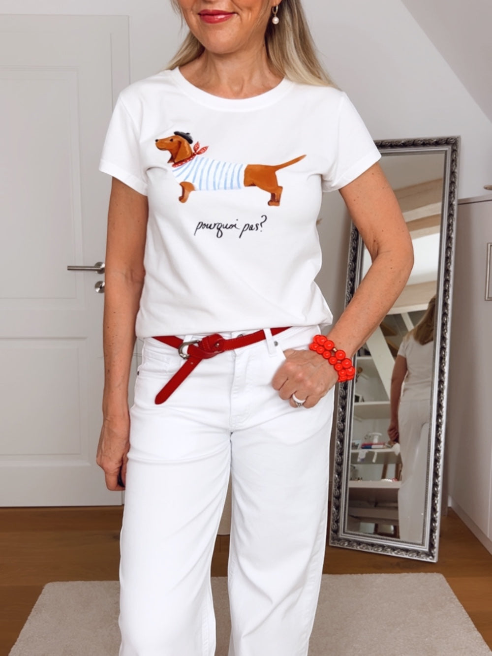 T-Shirt "Dackel", weiß-hellblau von Bella Vita - Mode & Lifestyle