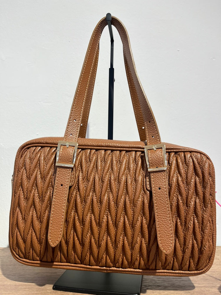 Handtasche aus Echtleder mit gesteppter Struktur