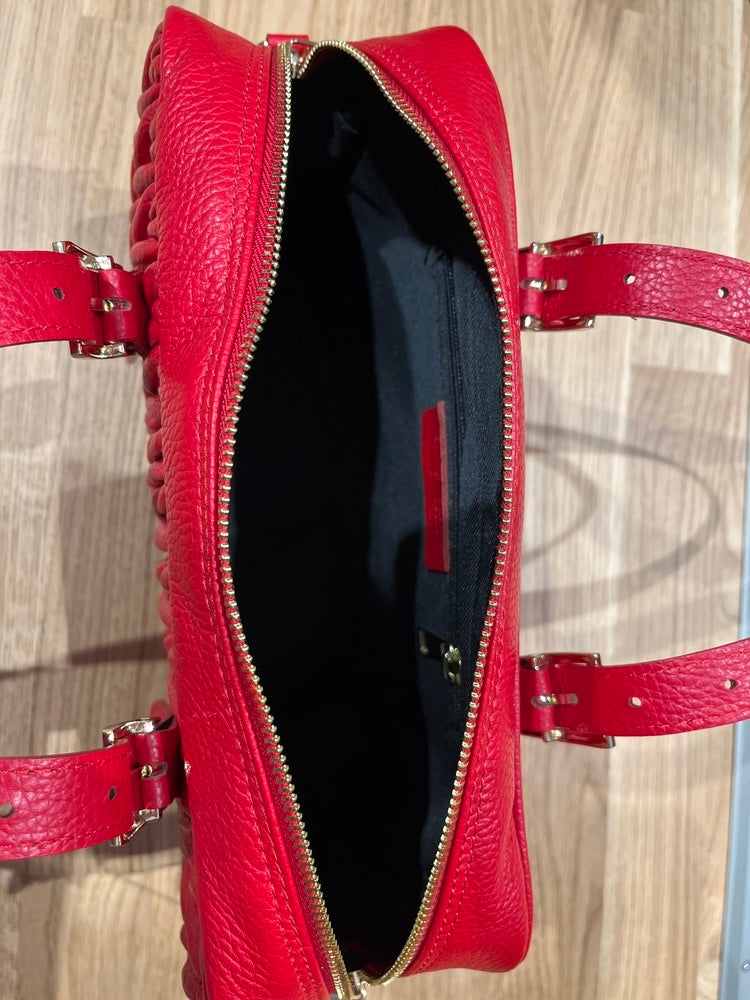 Handtasche aus Echtleder mit gesteppter Struktur