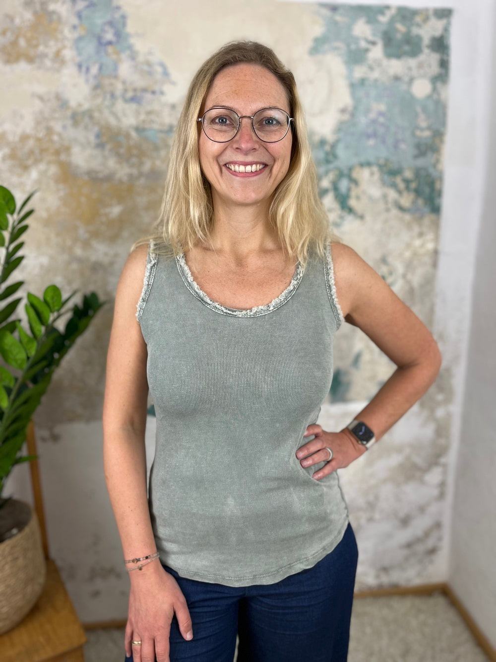 Tanktop mit Fransenkante
