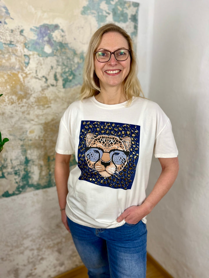 T-Shirt "Leo mit Brille"