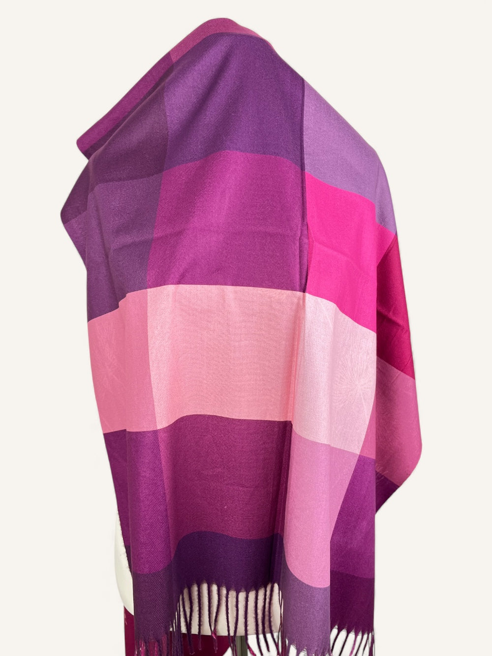 Wendeschal mit Kaschmir, beere von Bella Vita - Mode & Lifestyle